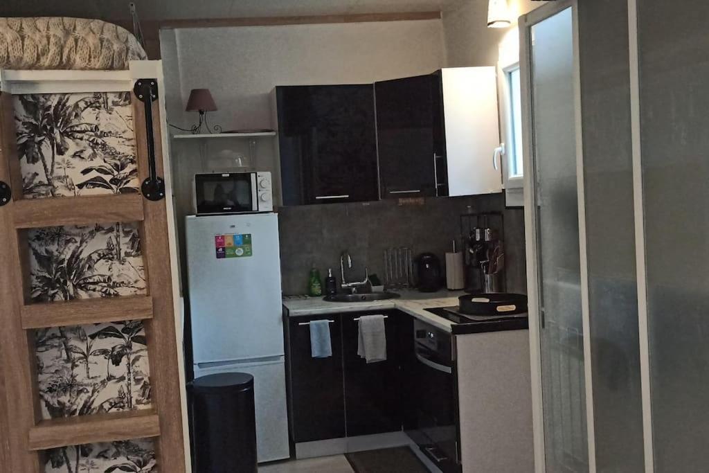 Apartamento Studio Fonctionnel Et Cosy Gentilly Exterior foto